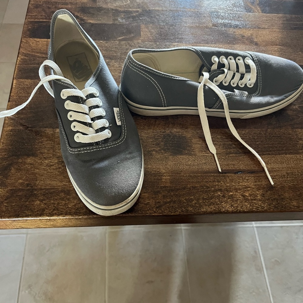 Vans gently used